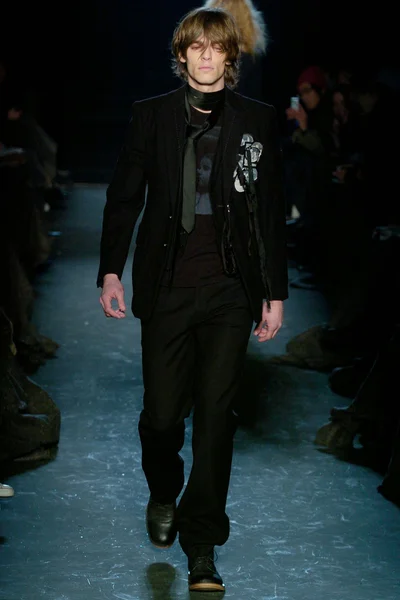 Look 33